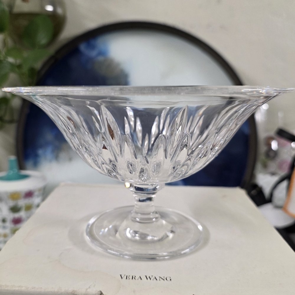 Vera Wang Clear Crystal Serveware